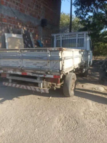 Caminhão Vende logo mercendes mb180D aceita oferta 