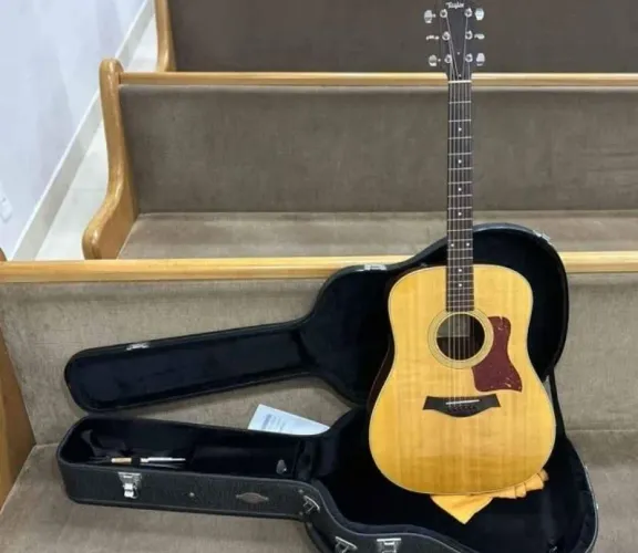 Taylor 210 USA 2008 - Dreadnought Clássico, ? Made in USA,
