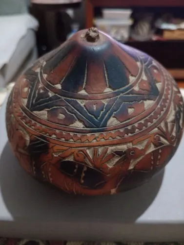 Cabaça decorativa artesanal