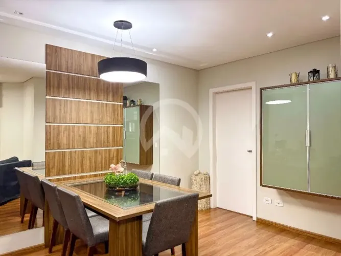 Venda de Apartamentos / Padrão na cidade de Curitiba