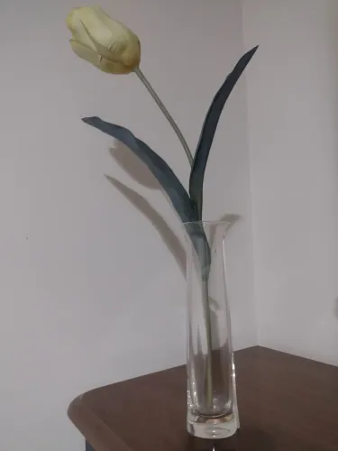 Vendo lindo vaso de cristal antigo Bohemia