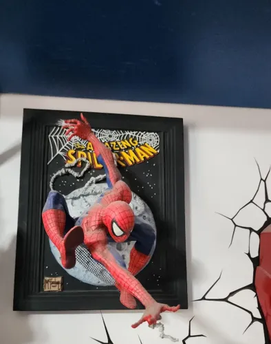 Amazing Spiderman Homem-Aranha Neca Marvel Collectors Club Todd McFarlane