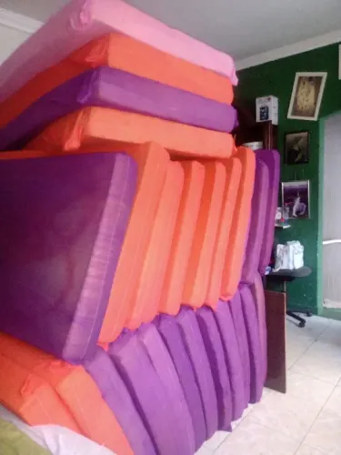 Colchão de solteiro 85$