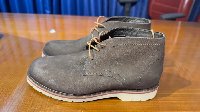 Bota Reserva Globe ll marrom