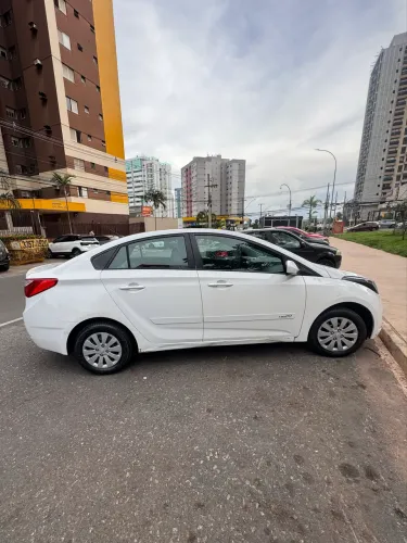 Hyundai HB20S C.style/c.plus1.6 Flex 16V Aut. 4P 2014