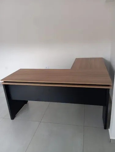 MESA EM L MODELO ROMANO ( NOVA ) MARCENARIA PRÓPRIA 