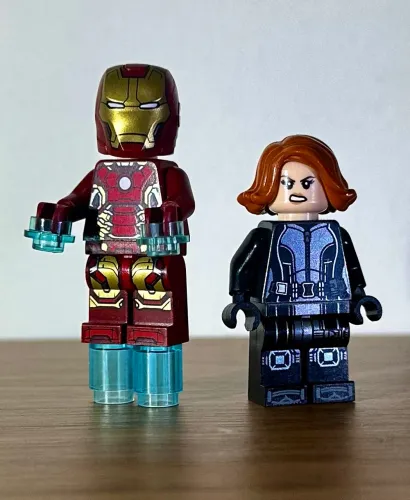 Lego Marvel original - Homem de ferro e Viúva Negra