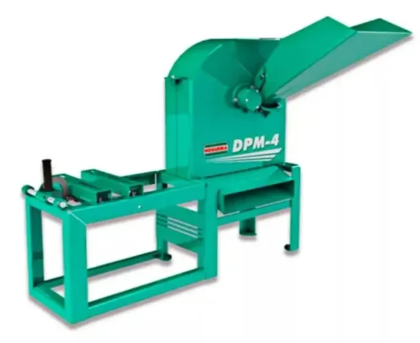 Desintegrador / Triturador de Milho DPM4 com Motor 10CV