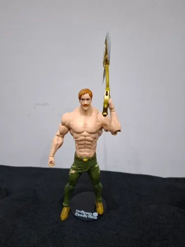 Boneco escanor colecionável