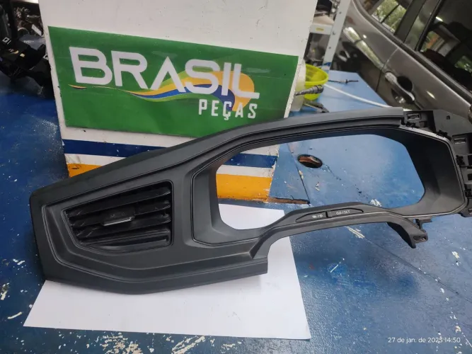 difusor esquerdo com painel VW Virtus