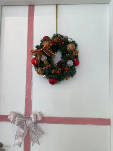 Guirlanda aramada de Natal