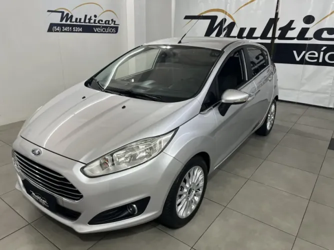 Ford Fiesta Titanium 1.6 16V Flex Power Shift 2015