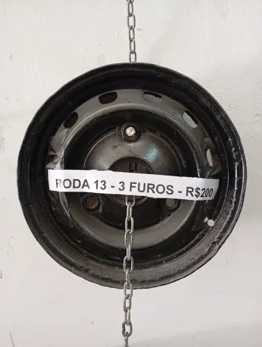 Roda 13.  3 furos 