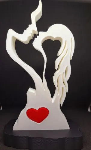 Escultura de Casal Apaixonado - Decoração Romântica