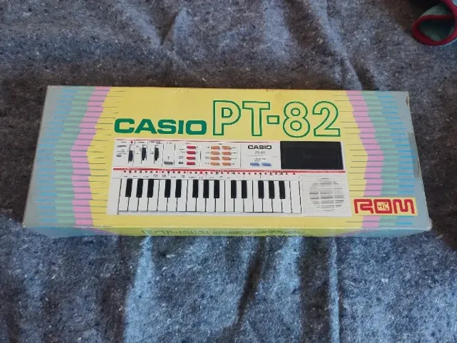 Teclado Casio PT-82