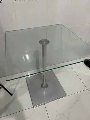 Mesa de canto vidro