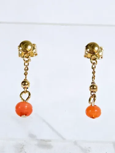 Brinco Rommanel infantil banhado a ouro 18k com murano coral
