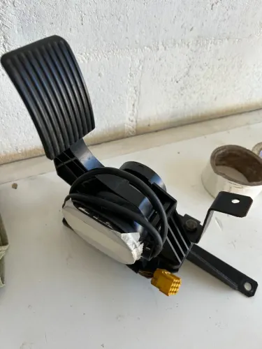 ACELERADOR ELETRÔNICO MERCEDES 