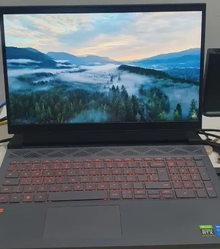 Notebook Dell G15 5520
