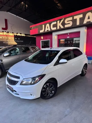 Chevrolet Onix JOY Hatch 1.0 8V Flex Mec. 4P 2019