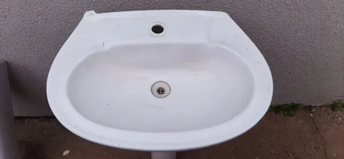 Lavatorio com coluna