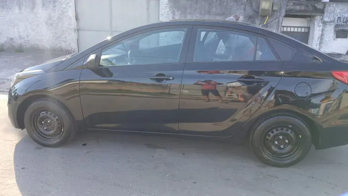 Hyundai HB20S Unique 1.0 Flex 12V Mec. 2019