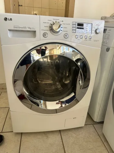 Lava e seca LG 8,5 kg inverter