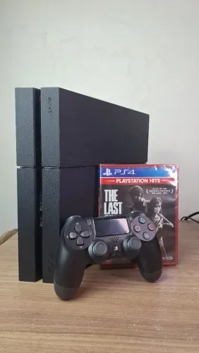 PlayStation 4 com The Last of Us - Edição Playstation Hits