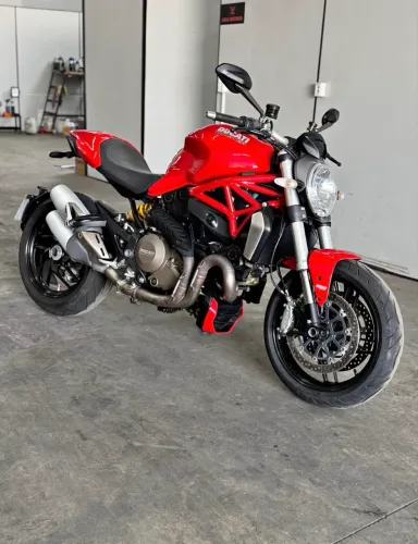 Ducati Monster 1200 2015 10.600km