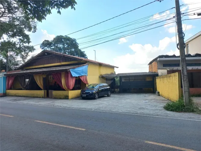 Salão Comercial à venda em Santa inês - SP