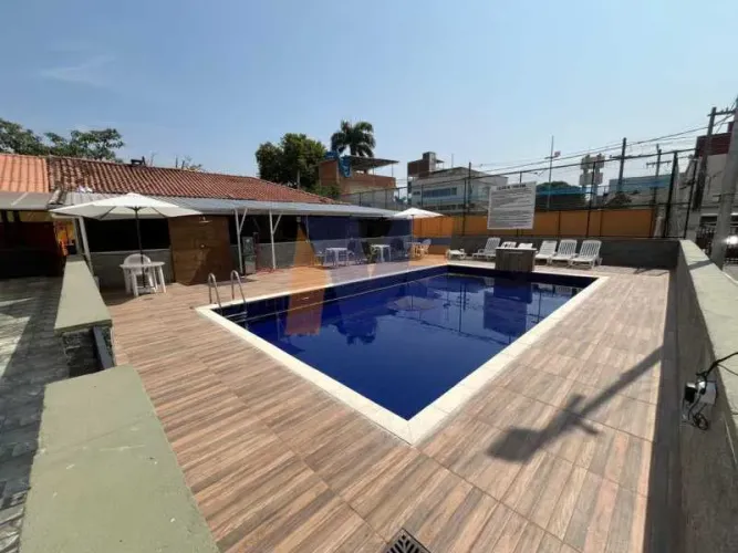 Apartamento : / Residencial / Rocha Miranda