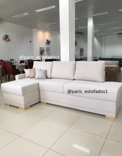 Sofá Holanda com molas disponível