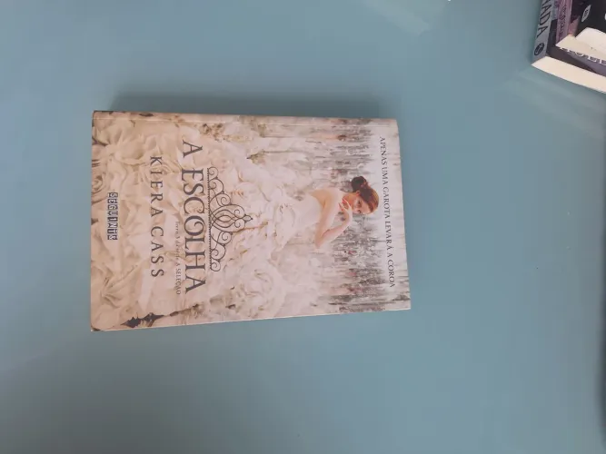 A Escolha - Kiera Cass - Livro 3 da Série A Seleção