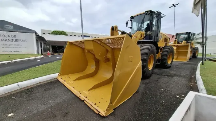 Carregadeira De Rodas 938k Ano 2021 Cat