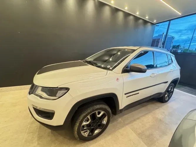 Jeep Compass Trailhawk 2.0 4X4 Dies. 16V Aut. 2017