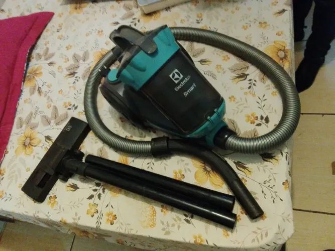 Aspirador Eletrolux Smart