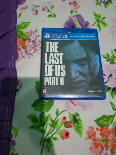 Vendo jogo The last of us parte ll