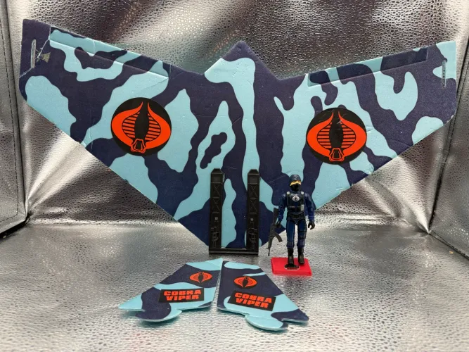 Gi Joe Cobra Viper Attack Glider Piloto Cobra comandos em ação