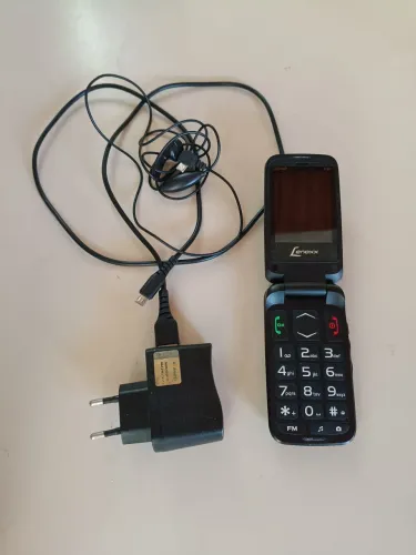 Vendo celular Lenoxx Flip 