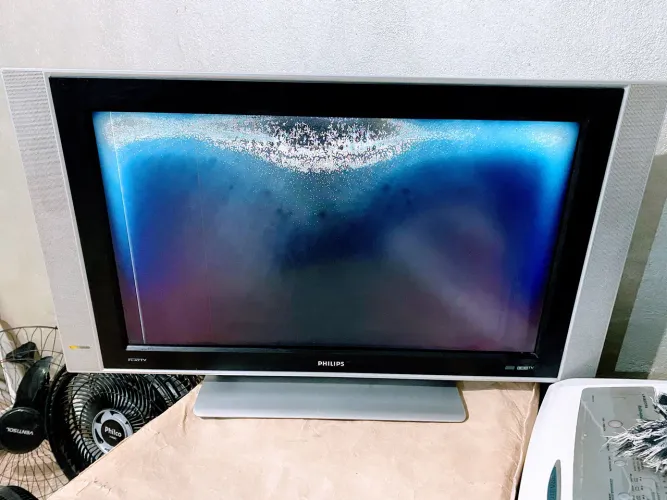 Tv Philips 32 (no estado)