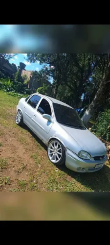 Chevrolet Corsa Sedan Super Milenium 1.0 MPFI 16V 2000