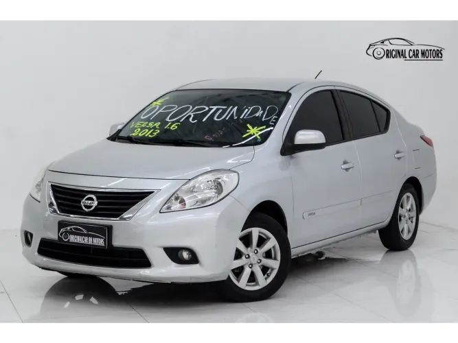Nissan Versa SL 1.6 16V Flexstart 4P Mec. 2013