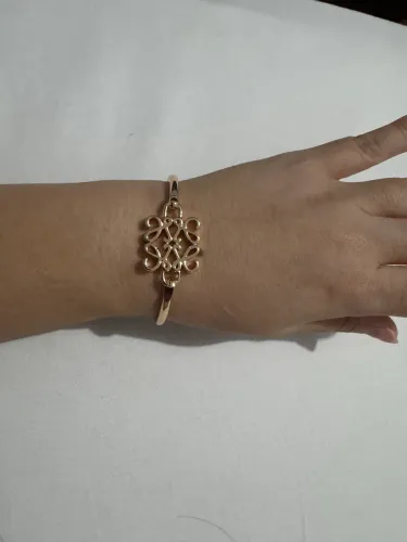 Bracelete pulseira primeira linha da marca francesa loewe 