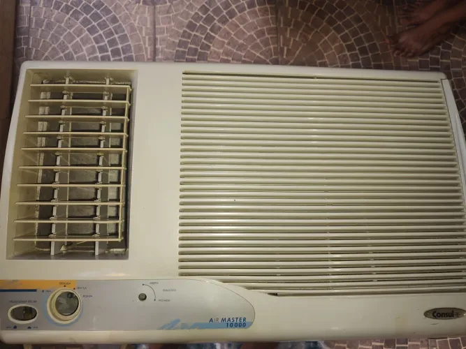 Vende-se ar condicionado consul de dez mil btu