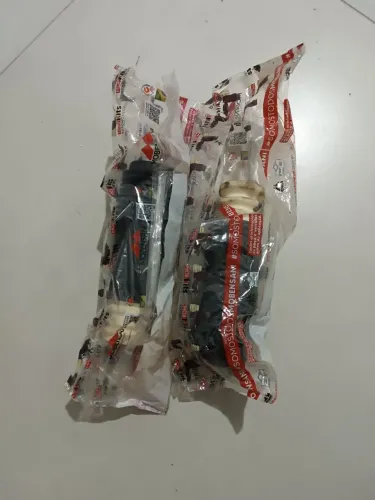 Kit batente e coifa Nissan march/versa 2011/2018