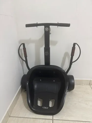 Carrinho com Hoverboad 
