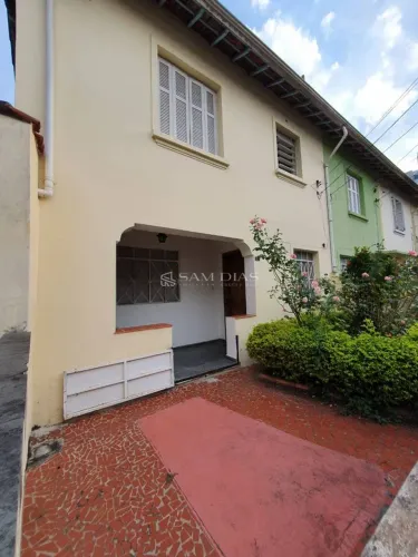 Casa em vila fechada em Santana para locação 2 dormitórios | Quintal | 2 vagas | Próximo