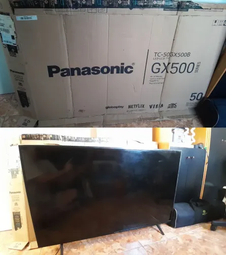 TV Panasonic 50" 4K TC-50GX500B - Sucata (Tela Quebrada / Placas Inteiras)