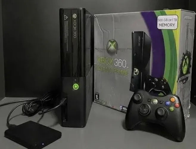 Xbox 360 Super slim com mais de 8000 jogos