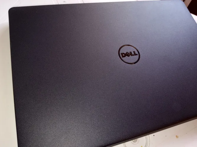 Notebook Dell Inspiron 15 - i5 7ª geração, 16GB RAM, SSD <br>
